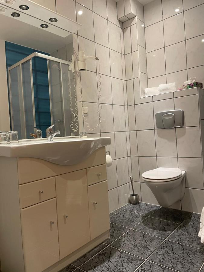 Hotel Haus Sonnenschein 3*